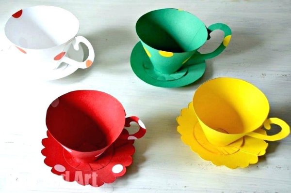 Бумажные чашки для детей
