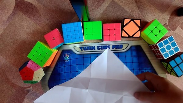 Подставка для кубика Рубика из бумаги