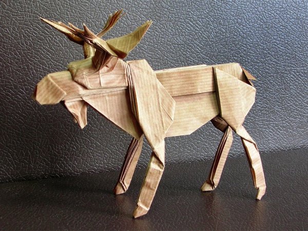 Оригами Лось из бумаги