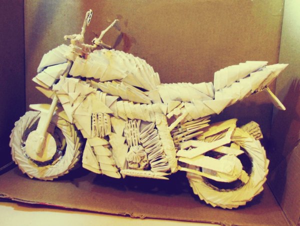 Мотоцикл из бумаги