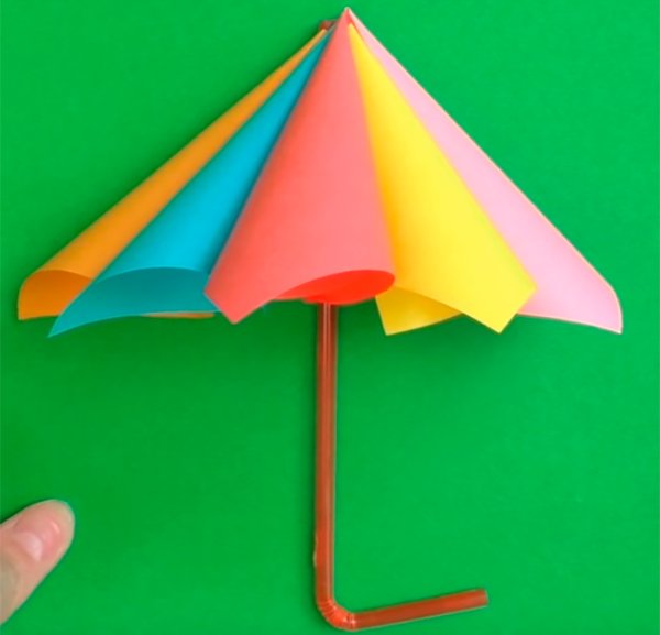 Объемный зонтик из бумаги