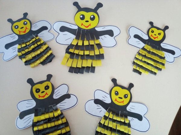 Пчелка из бумаги для детей