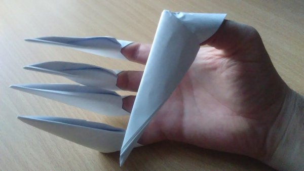 Оригами кисть