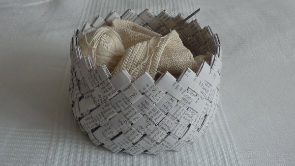 Плетение из бумаги корзинки