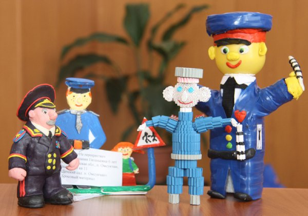 Игрушки на конкурс дядя Степа полицейский
