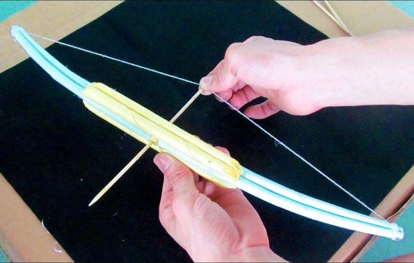 Поделки лук со стрелами из бумаги