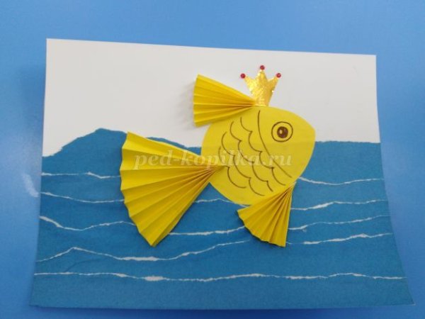 Поделка рыба из бумаги