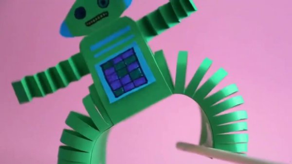 Робот из цветной бумаги для детей
