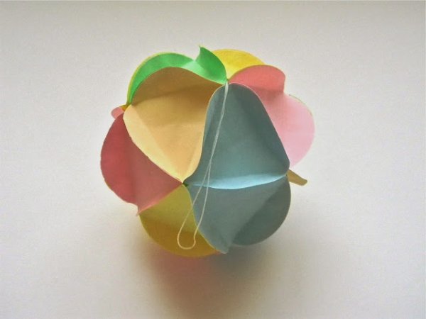 Объемный бумажный шар