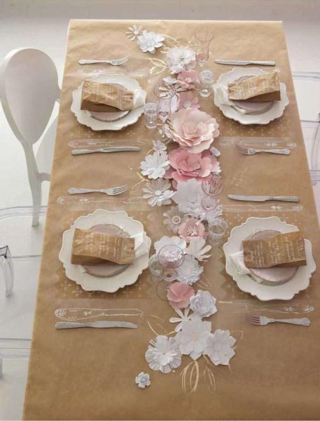 Декор на свадебный стол из крафтовой бумаги