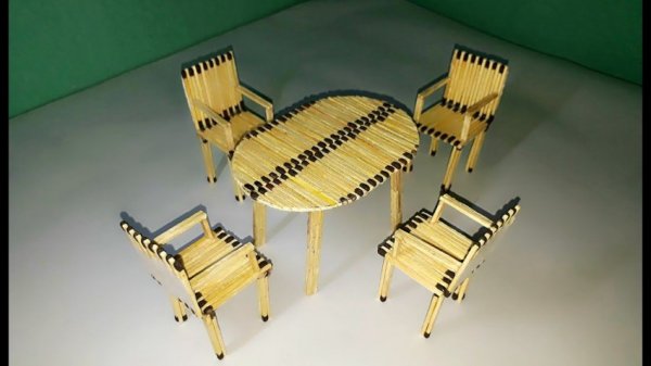 Стол и стул из спичек