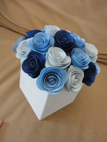 Поделки ваза с розами из бумаги