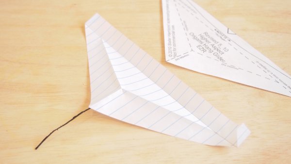 Оригами самолет из бумаги