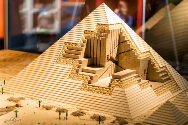 Лего пирамида Хеопса LEGO