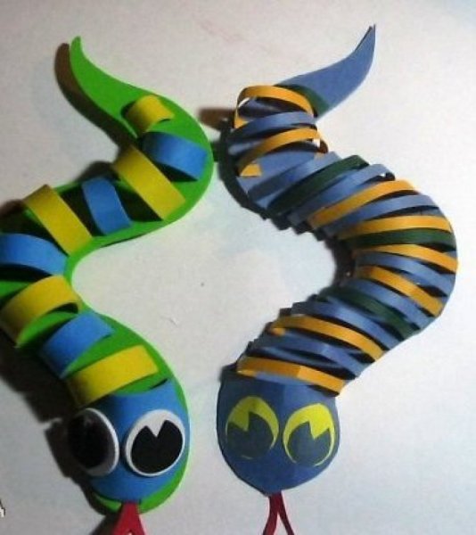 Змея бумажная игрушка