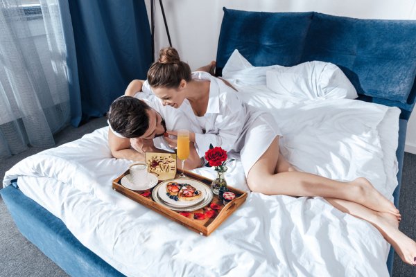 Романтический завтрак в постель