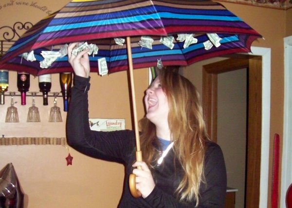 Зонтик с деньгами на день рождения