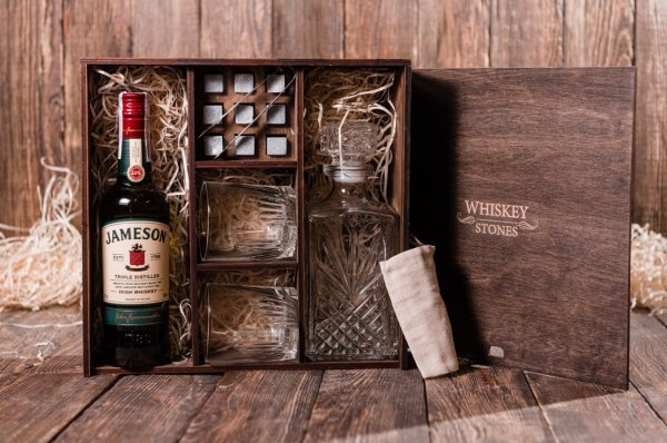 Подарочный набор Джек Дэниэлс в деревянной коробке