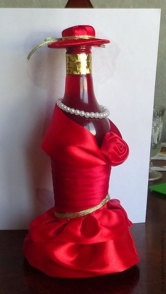 Декор бутылки дама в платье