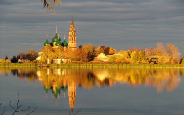 Осень река Вологда храмы