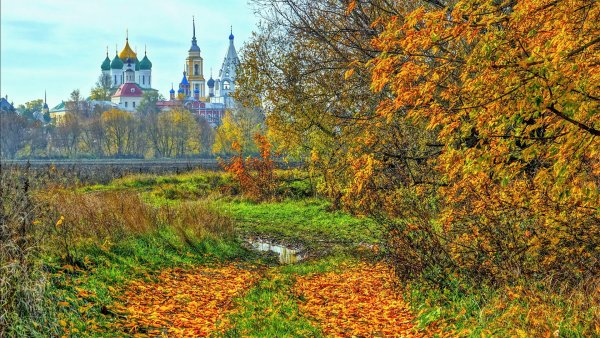 Церкви Россия Золотая осень