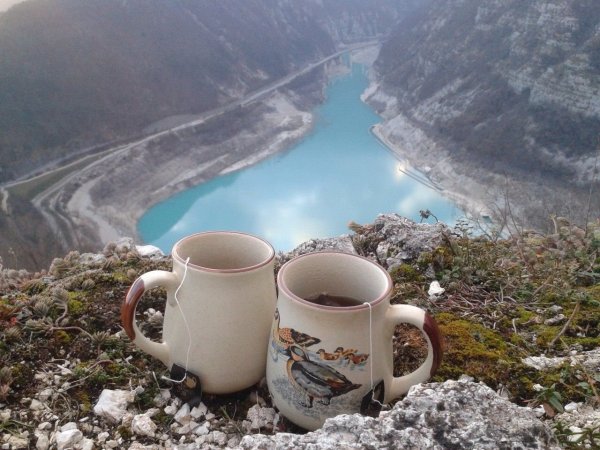 Чай на природе в горах