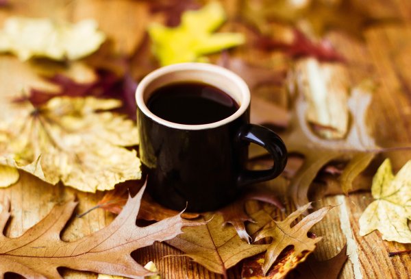 Осенний фон с кофе