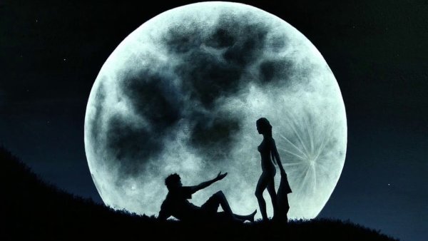 Парень и девушка на Луне