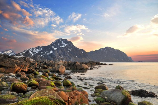 Каменистые берега Норвегии