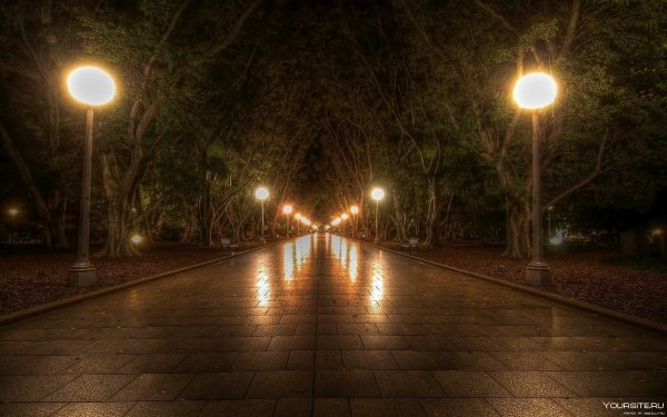 Парк с фонарями