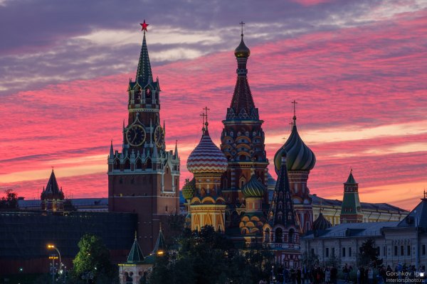 Храм Василия Блаженного Москва на закате
