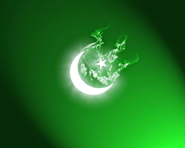 Мусульманский полумесяц на зеленом