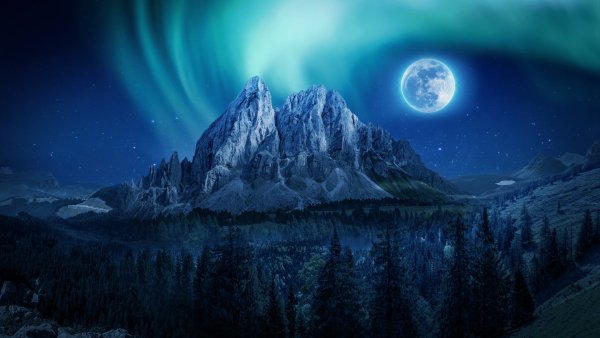 Северное сияние и Луна горы