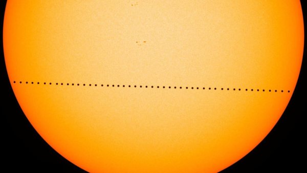 Прохождение Меркурия по диску солнца
