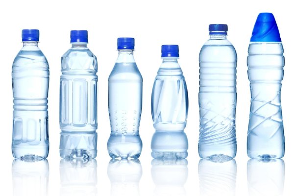 Бутылки для питьевой воды пластиковые