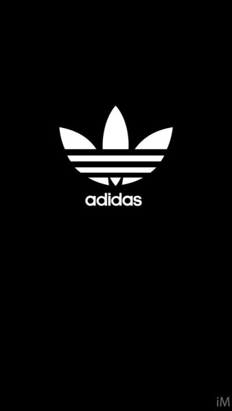 Логотип adidas на чёрном фоне