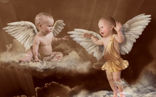 Ангелочек с крыльями