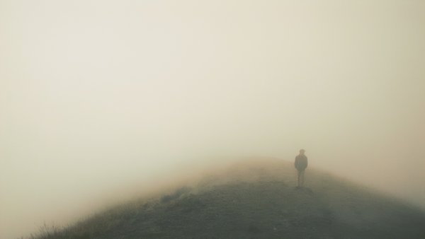 Силуэт в тумане