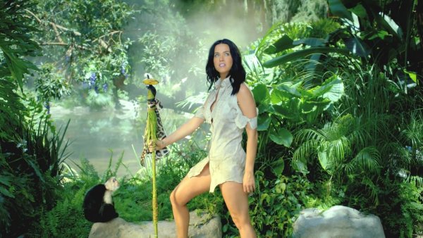 Кэти Перри клип в джунглях