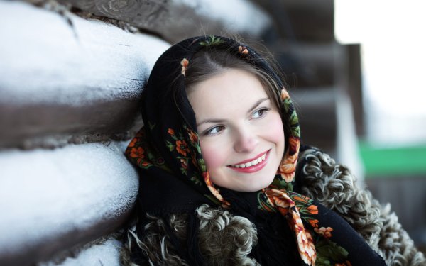 Русские красавицы в платках