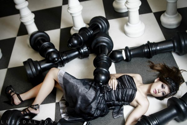 Фотосессия с шахматами