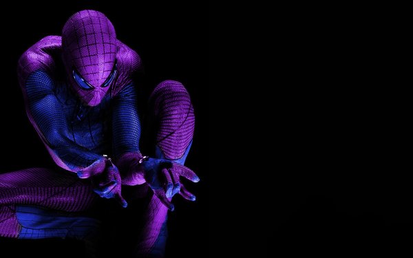 Фиолетовый человек паук
