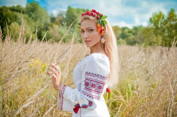 Красивые славянские девушки