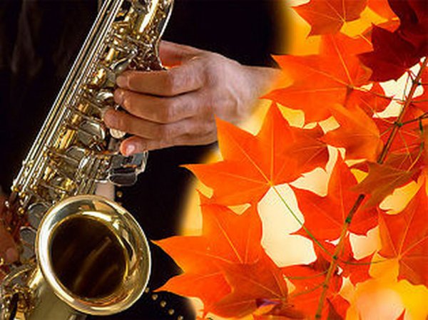 Осенний саксофонист