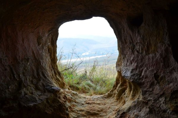 Кабардино-Балкария, пещера в Баксанском ущелье