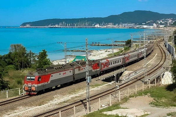 Поезд на черное море