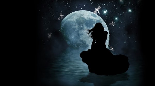 Ночь Луна девушка