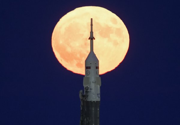 Космос ракета Луна