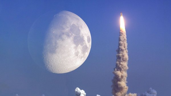 Ракета на Луне