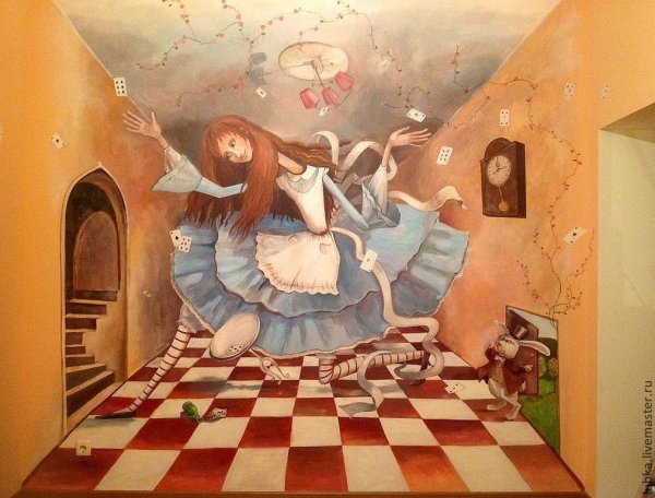 Алиса в стране чудес на стене